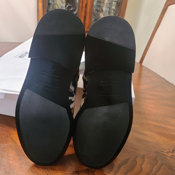 Moschino Mens Leopard Print Chelsea Boot Size 1p NWT - Picture 3 of 6